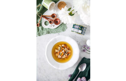 Jedlo Hotové Slepačí vývar s mäsom a zeleninou