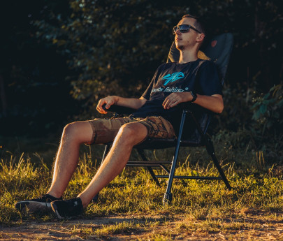 Kreslo Chair Long Back