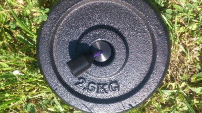 Tyčová bójka s automatickým svetlom