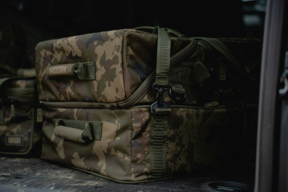 Taška Subterfuge Cube Carryall 50l