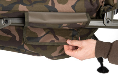 Kreslo Super Deluxe Arm Chair