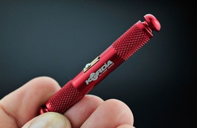 Sťahovač šnúrky Strippa Tool