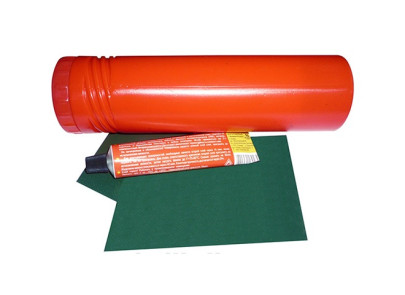 Čln K-220 T zelený + lamelová podlaha + držiak motora