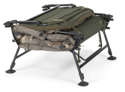 Lehátko So Spacákom Indulgence HD40 Sleep System 8 Legs Camo