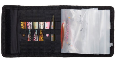 Peračník Flip Wallet Rig and Lure Holds