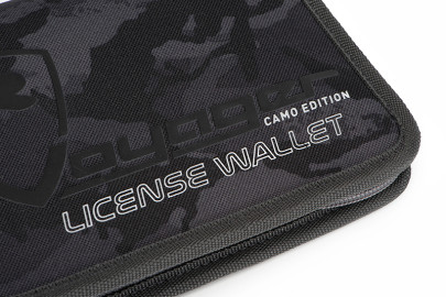 Puzdro na doklady Voyager Camo License Wallet