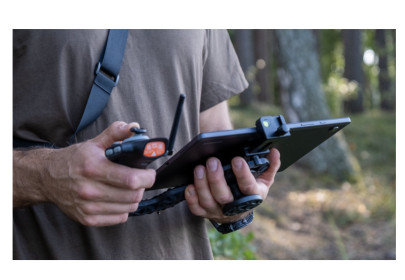 Držiak na tablet a ovládač loďky Quest