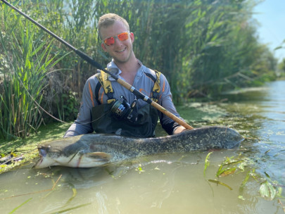 Navijak Zeus ZX 8000