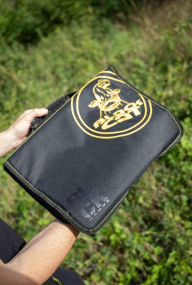 Puzdro Na Náväzce BLCK Rig Wallet