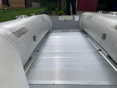 Prípravok na ošetrenie a impregnáciu gumy člnu Guprox